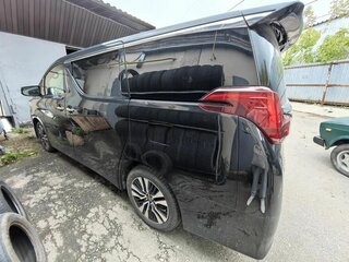 2019 Toyota Alphard III Рестайлинг, чёрный, 4490000 рублей, вид 3