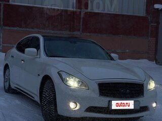 2010 Infiniti M37 IV, белый, 1700000 рублей, вид 4