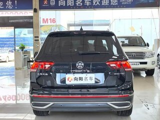 2023 Volkswagen Tiguan II Рестайлинг, чёрный, 2400000 рублей, вид 5