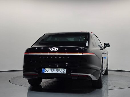 2026 Hyundai Grandeur VII Рестайлинг, чёрный, 6500000 рублей, вид 4