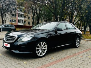 2013 Mercedes-Benz E-Класс 200 IV (W212, S212, C207) Рестайлинг, чёрный, 1390000 рублей, вид 1