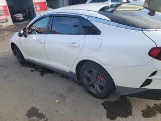 2020 Kia K5 III, белый, 1250000 рублей, вид 4