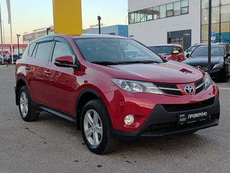 2013 Toyota RAV4 IV (XA40), красный, 1495000 рублей, вид 3