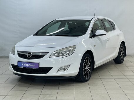 Opel Astra J