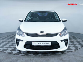 2017 Kia Rio IV, белый, 1397000 рублей, вид 2