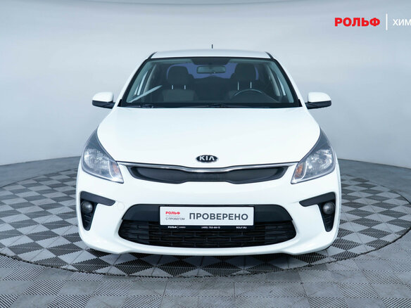 2017 Kia Rio IV, белый, 1397000 рублей - вид 1