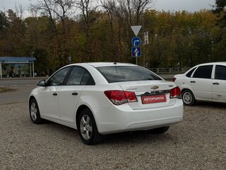 2014 Chevrolet Cruze I Рестайлинг, белый, 790000 рублей, вид 4