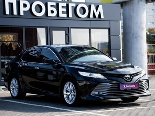 2020 Toyota Camry VIII (XV70), чёрный, 3000000 рублей, вид 3