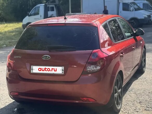 2009 Kia Ceed I, красный - вид 18