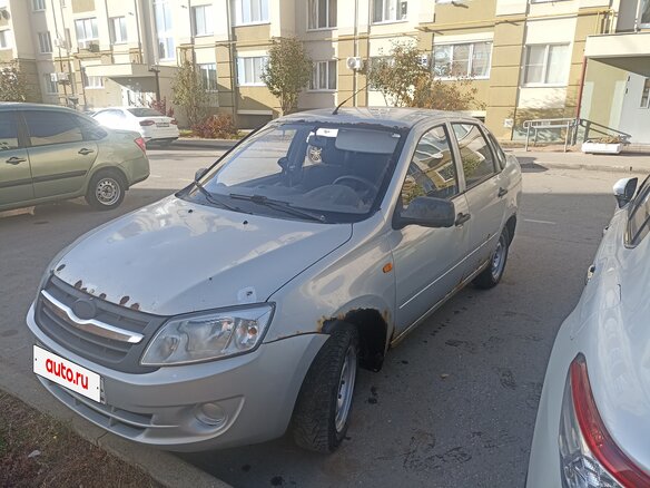 2012 Lada (ВАЗ) Granta I, серебристый, 115000 рублей - вид 1