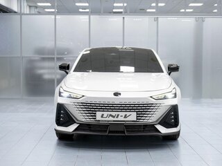 2026 Changan UNI-V I, белый, 3326301 рублей, вид 2