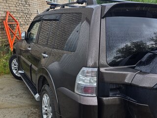 2017 Mitsubishi Pajero IV Рестайлинг 2, чёрный, 2050000 рублей, вид 2
