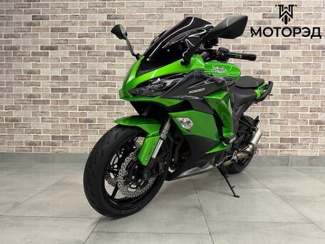 2017 Kawasaki Z 1000SX, чёрный, 945000 рублей, вид 2