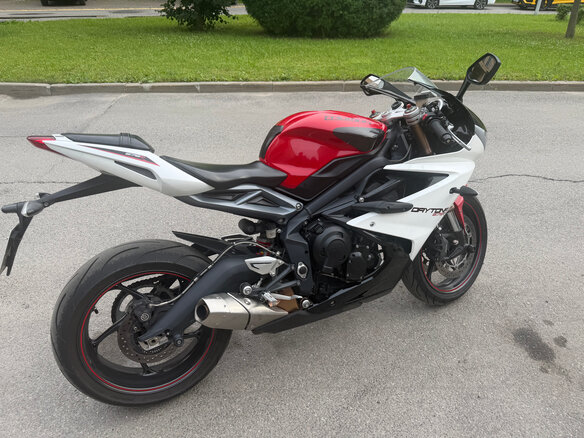2014 Triumph Daytona 675, красный, 899000 рублей - вид 29