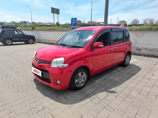 2015 Toyota Sienta I Рестайлинг 2, красный, 1150000 рублей, вид 1