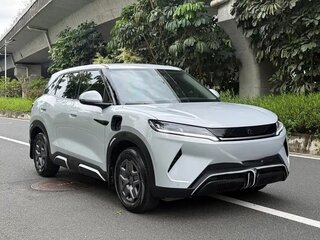 2025 BYD Yuan Up 45.12 kWh, серебристый, 1988011 рублей, вид 2
