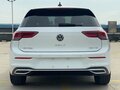 2022 Volkswagen Golf VIII, белый, 2300000 рублей - вид 5