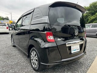 2013 Honda Freed Spike I Рестайлинг, чёрный, 810000 рублей, вид 4