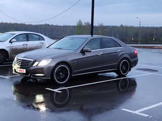 2012 Mercedes-Benz E-Класс 300 IV (W212, S212, C207), серый, 1944000 рублей, вид 3