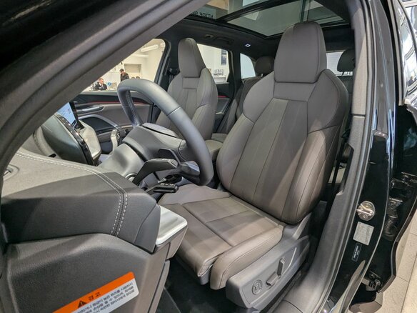 2026 Audi Q5 40 TDI III (GU), чёрный, 8990000 рублей - вид 22