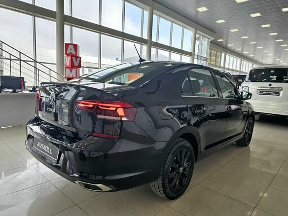 2022 Volkswagen Polo VI, чёрный, 2099000 рублей - вид 8