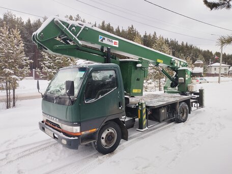 1994 Fuso (Mitsubishi) Canter, зелёный, 3650000 рублей, вид 2