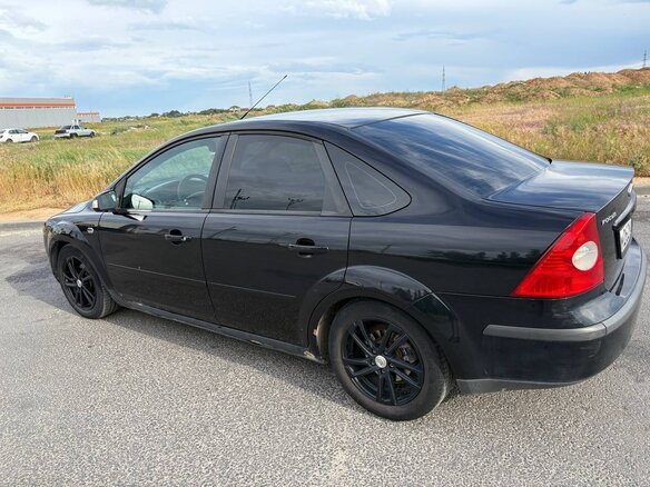2007 Ford Focus II, чёрный, 440000 рублей - вид 3