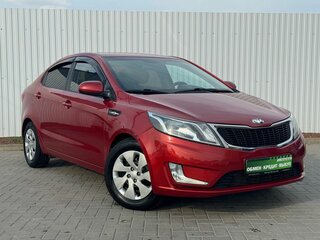 2013 Kia Rio 5-speed III, красный, 849000 рублей, вид 5