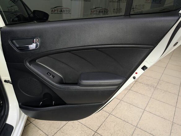 2013 Kia Cerato III, белый, 929000 рублей - вид 21