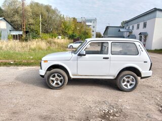 2001 Lada (ВАЗ) 2121 (4x4) I Рестайлинг, белый, 300000 рублей, вид 3