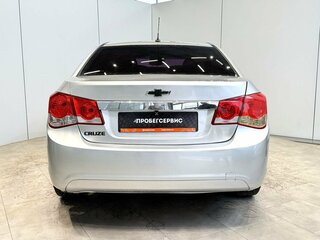 2010 Chevrolet Cruze I, серебристый, 570000 рублей, вид 4