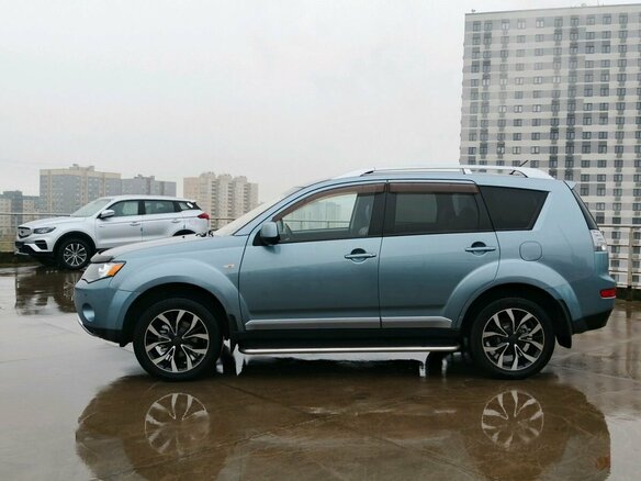 2008 Mitsubishi Outlander II, зелёный, 779000 рублей - вид 5