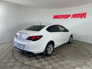 2013 Opel Astra J Рестайлинг, белый, 552000 рублей, вид 4