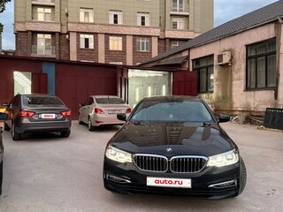 2018 BMW 5 серии 520d xDrive VII (G30/G31/G38), чёрный, 3250000 рублей, вид 2