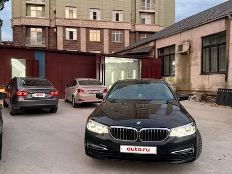 2018 BMW 5 серии 520d xDrive VII (G30/G31/G38), чёрный, 3250000 рублей, вид 2