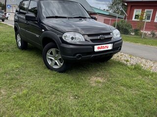 2015 Chevrolet Niva I Рестайлинг, фиолетовый, 750000 рублей, вид 3