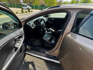 2013 Volvo V40 Cross Country I, золотистый, 1250000 рублей, вид 5