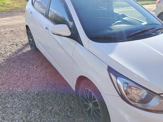 2012 Hyundai Solaris I, белый, 640000 рублей, вид 5