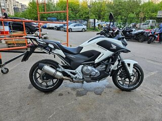 2012 Honda NC 700X, белый, 450000 рублей, вид 1