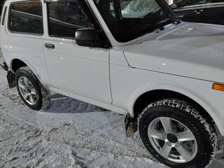 2023 Lada (ВАЗ) Niva Legend I, белый, 800000 рублей, вид 2