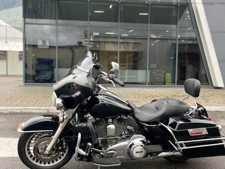 2011 Harley-Davidson Electra Glide, чёрный, 799000 рублей, вид 1