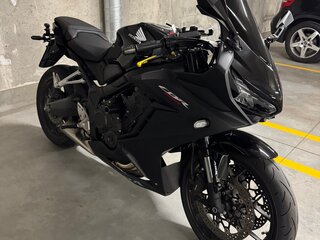 2023 Honda CBR 650R, чёрный, 920000 рублей, вид 2