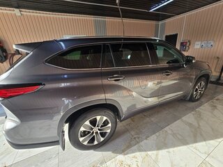 2021 Toyota Highlander IV (XU70), серый, 4700000 рублей, вид 2