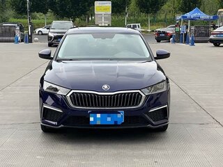 2022 Skoda Octavia IV (A8), синий, 1810000 рублей, вид 2