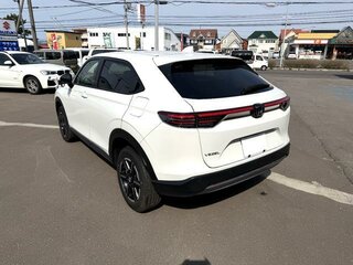 2026 Honda Vezel II Рестайлинг, белый, 2285000 рублей, вид 4
