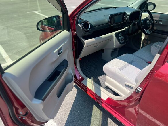 2017 Toyota Passo III, красный, 865000 рублей - вид 18