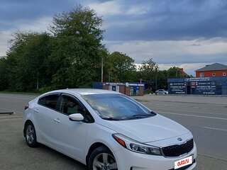 2017 Kia Forte II Рестайлинг, белый, 1120000 рублей, вид 1