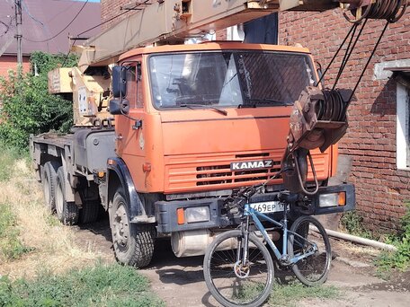 2007 КамАЗ 53605, оранжевый, 2650000 рублей, вид 1