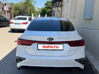 2020 Kia Cerato IV, белый, 2100000 рублей, вид 2