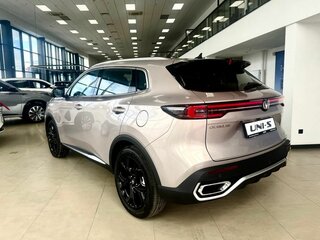 2026 Changan UNI-S I Рестайлинг, коричневый, 2979900 рублей, вид 1